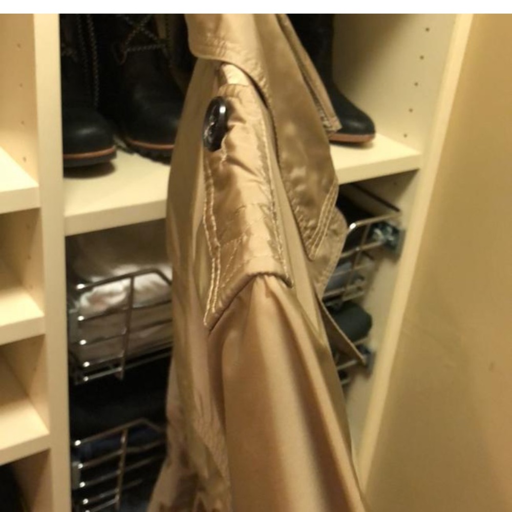 Burberry jacket - Picture 4 of 8
